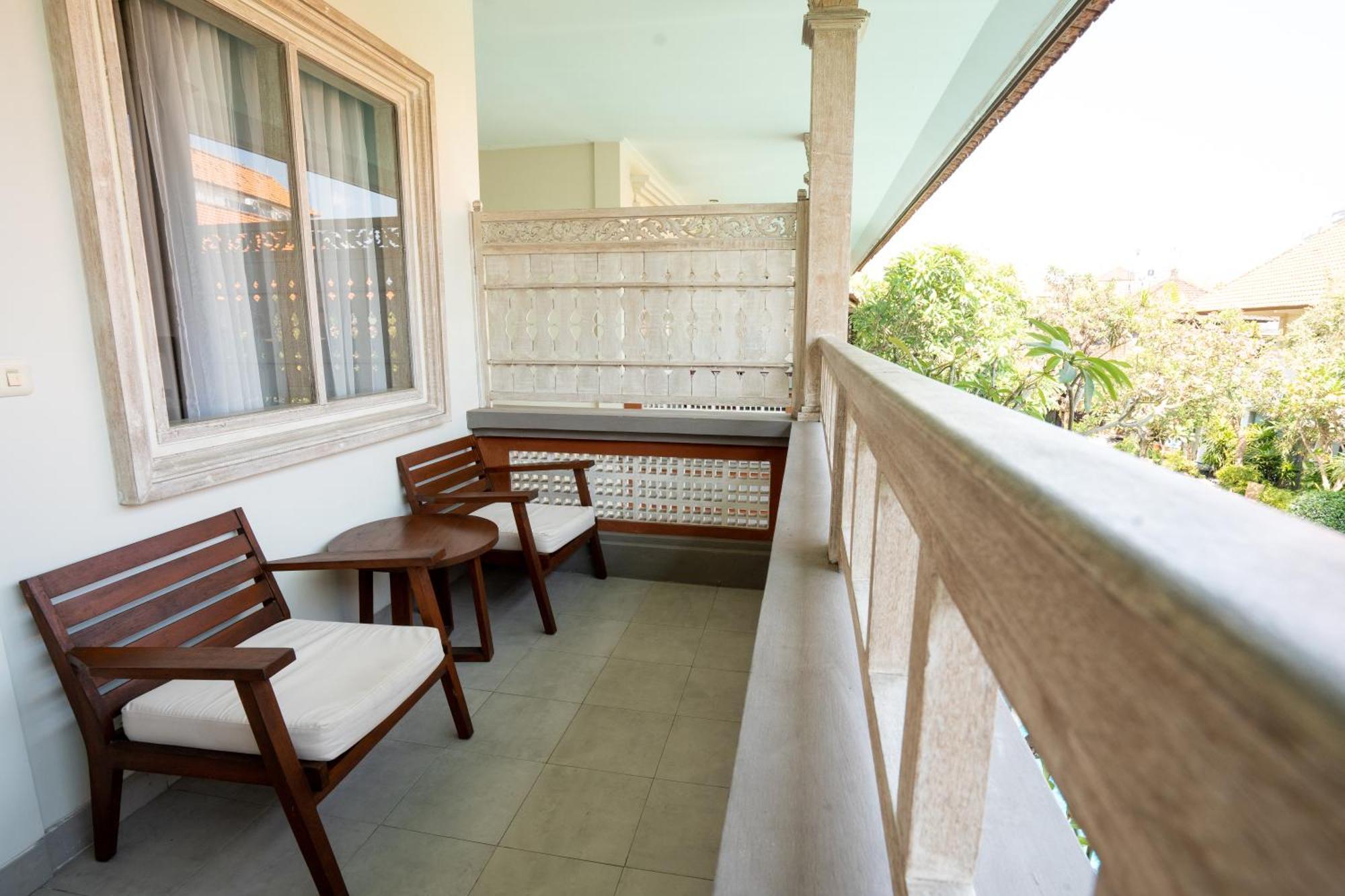Baleka Resort & Spa Legian  Exterior photo